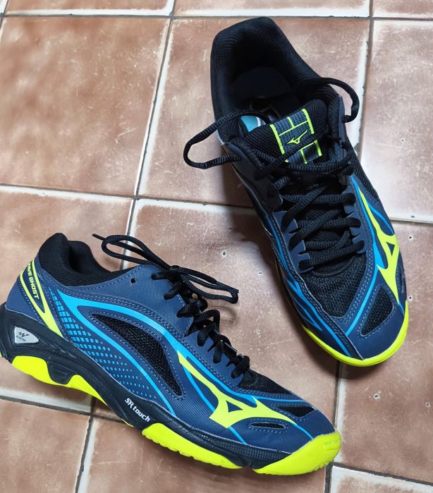 Кроссовки Mizuno Wave Ghost,теннис, гандбол,спортзал,39р,25.5см.