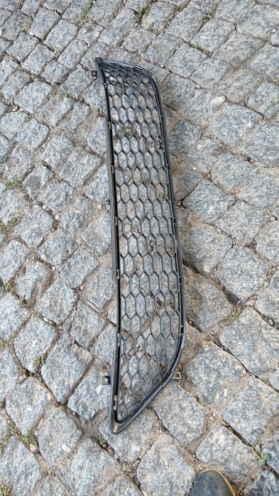 Grelha frontal de parachoques Honda Civic 8 de 2009