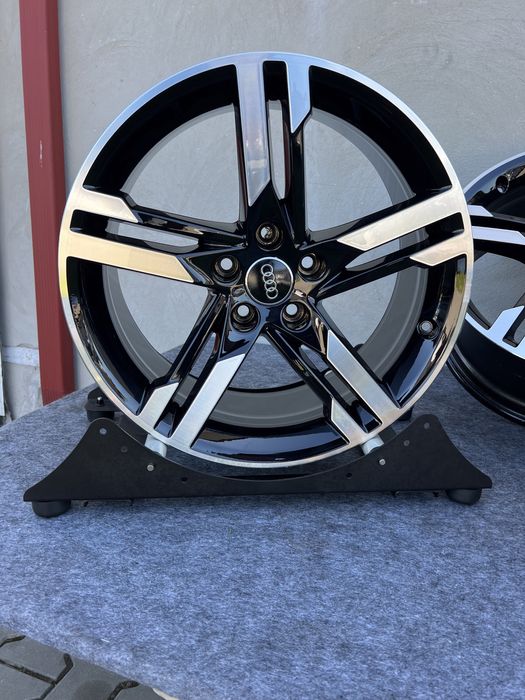 Диски титани S line R18 AUDI 5x112 ET40 A4 A3 A6