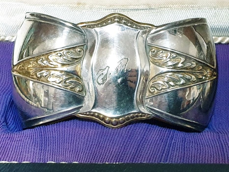 Par de argolas de guardanapo Eberle vintage com banho em prata