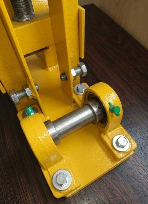 Профилегиб ручной трубогиб до 30х30х2 мм