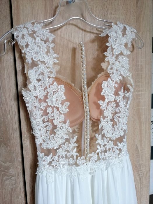 Suknia ślubna z rozcięciem r. XS