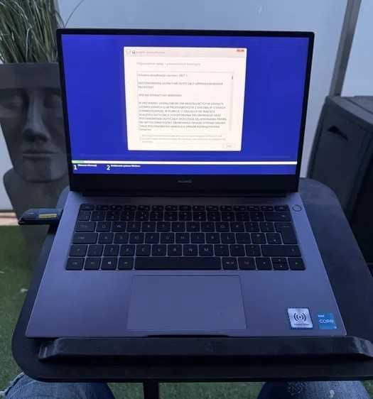 Laptop Huawei MateBook D14 i3 11gen / 8GB / SSD 256GB / Windows 11 / Stan idealny