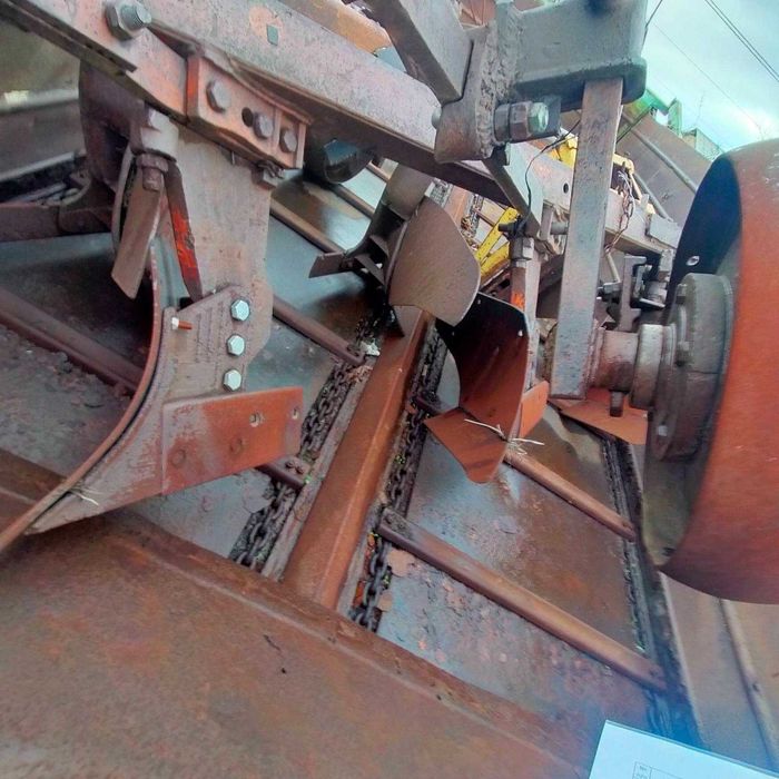 Плуг 3-35 2002р.