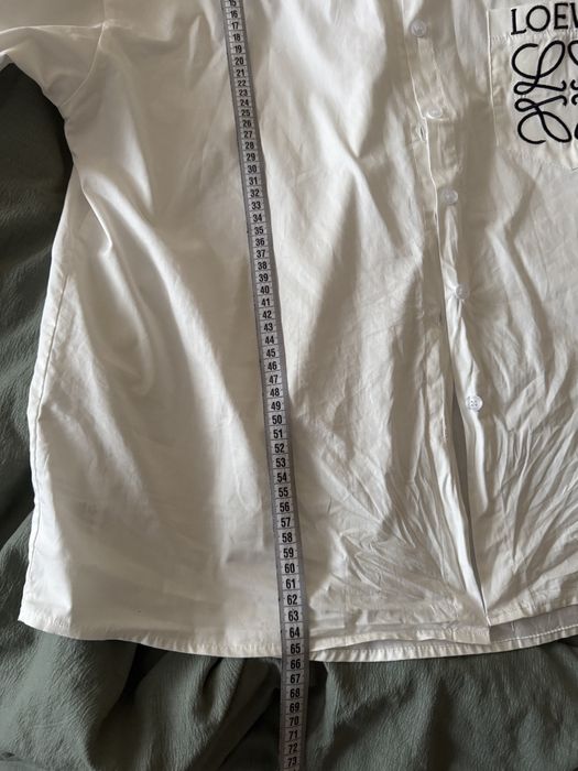 Біла рубашка приятна до тіла