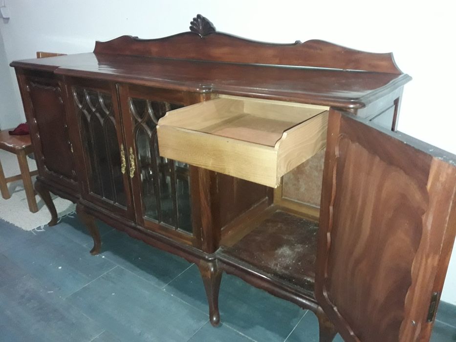 Móveis clássicos em óptimo estado