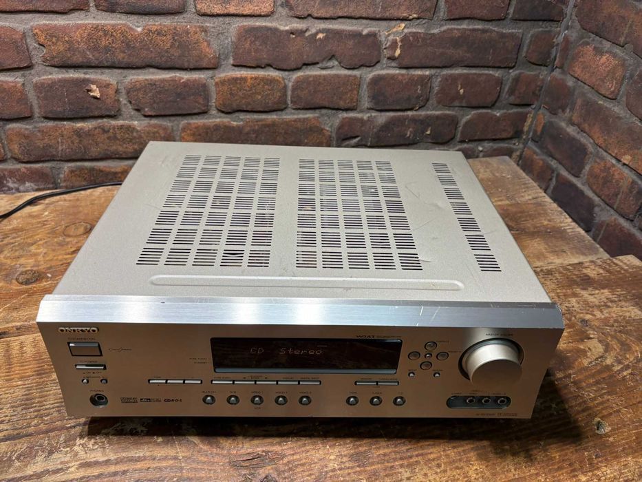 Amplituner Onkyo TX-SR 502R