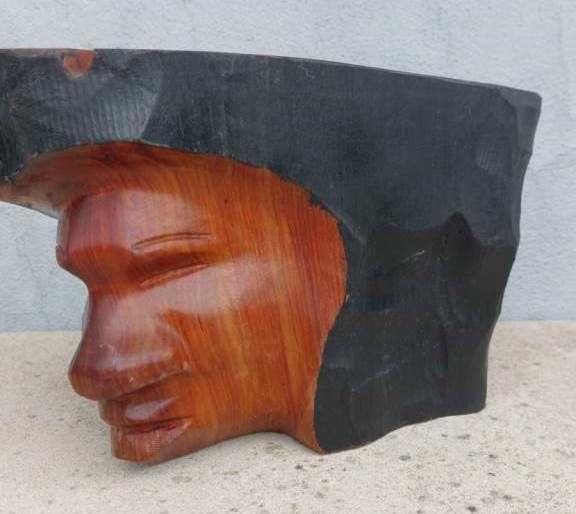 Cinzeiro em Madeira Exótica (Amazónia)