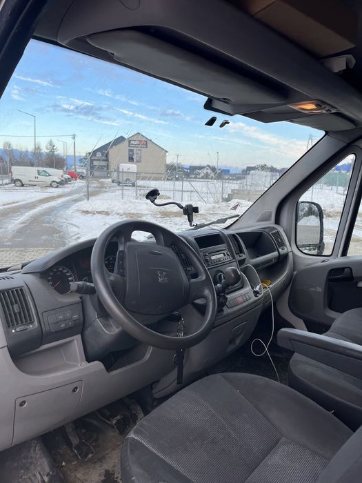 Peugeot boxer 2011 r maly przebieg