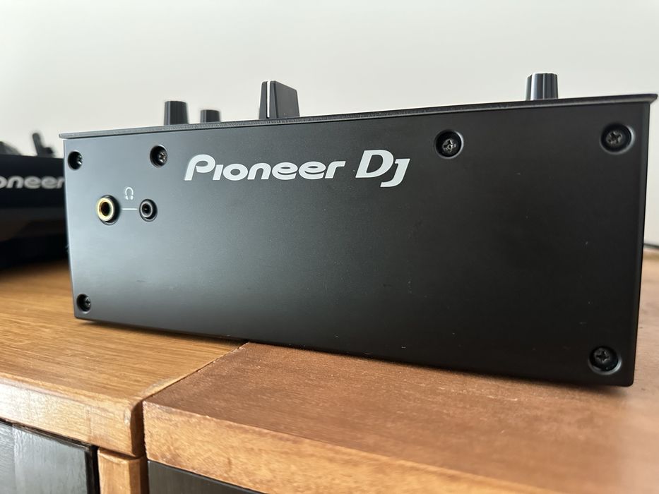 Pioneer DJM 450 - Mesa Mistura