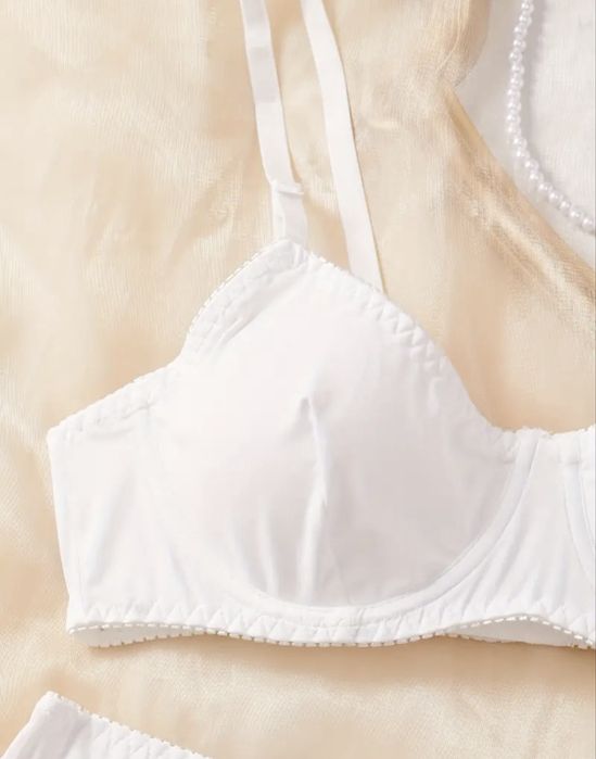 NOwy Komplet białej bielizny