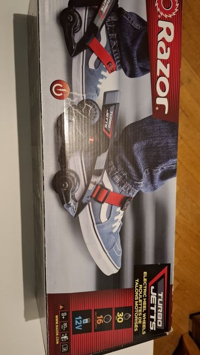 Elektryczne wrotki Razor super jetts 9+, do 80kg