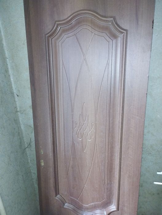 Продам дверь межкомнатную, мдф