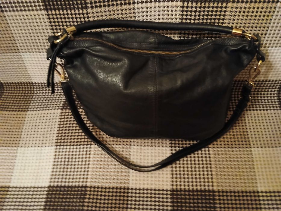 Сумка кожаная H&M.