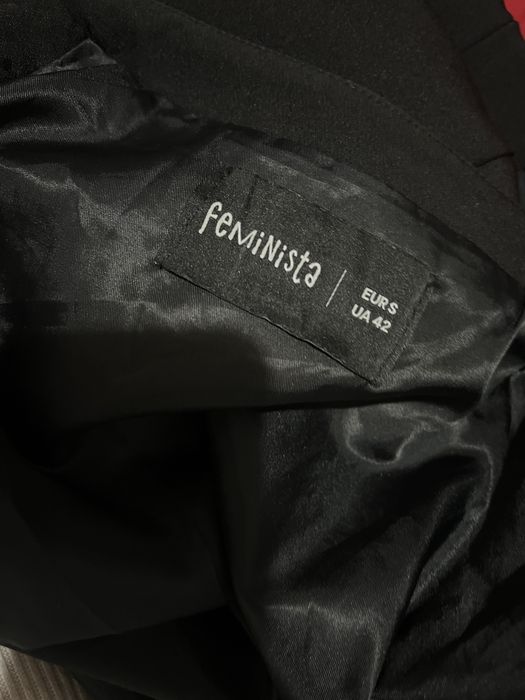 Жіночий бомбер чорний