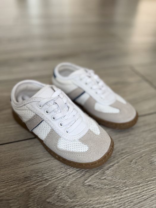 Кеди, кросівки Zara