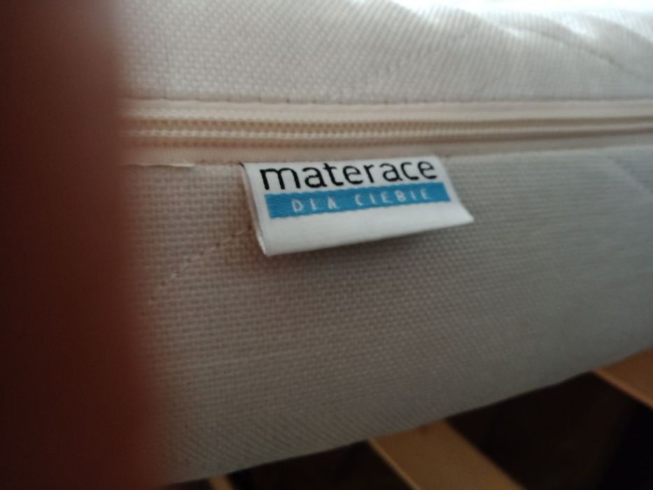 Materac na łóżko 140x200