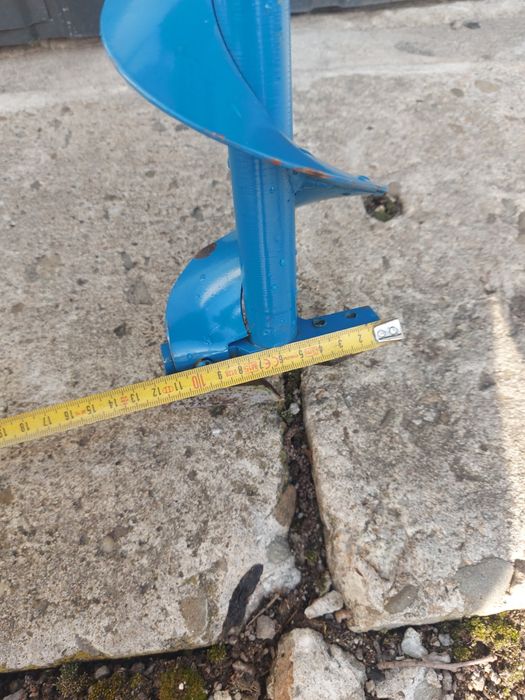 Wiertło do lodu dla wedkarza