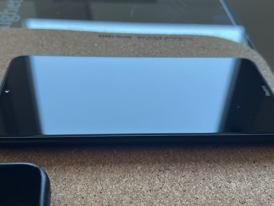 Telemovel android xiaomi redmi 8A como novo