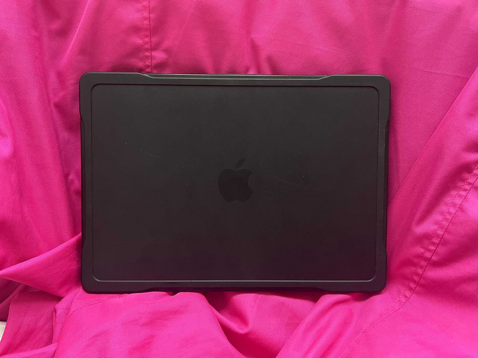 MacBook Pro 14 2021 M1 Pro 16GB SSD 1TB A2442