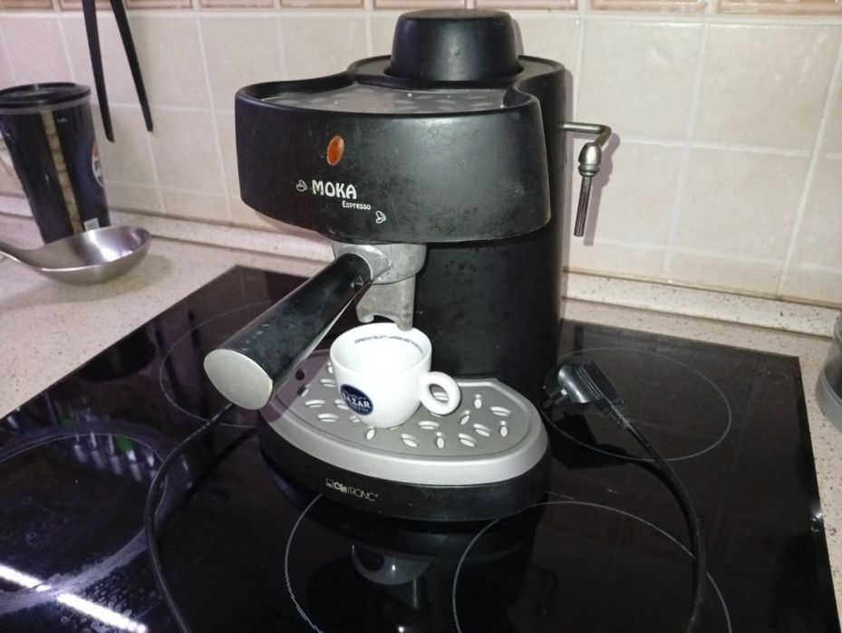 Продам не кавоварка кофеварку.