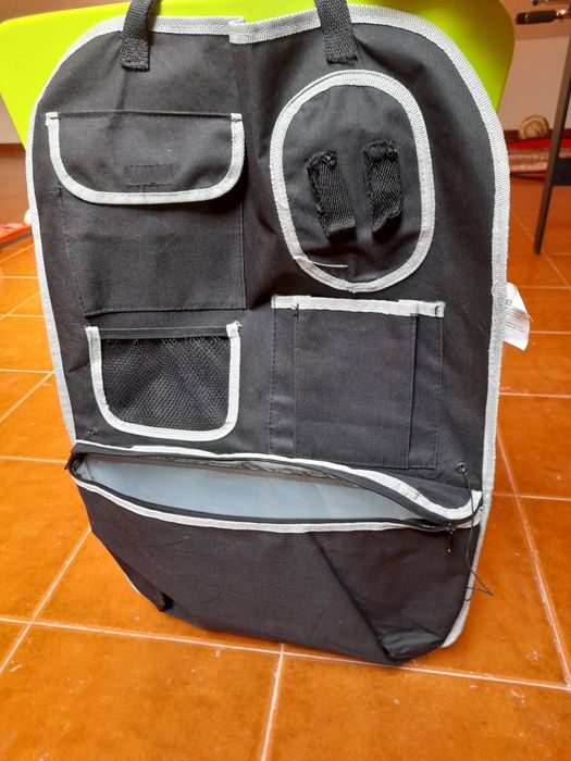 Arrumação para automóveis