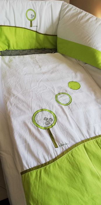 Edredon e Protetor de grades (berço/cama 70x140)