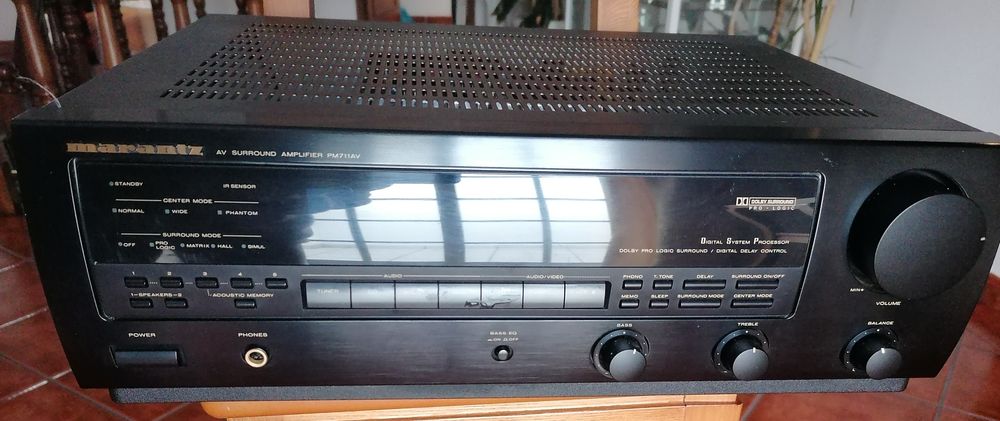 Aparelho e Colunas de som