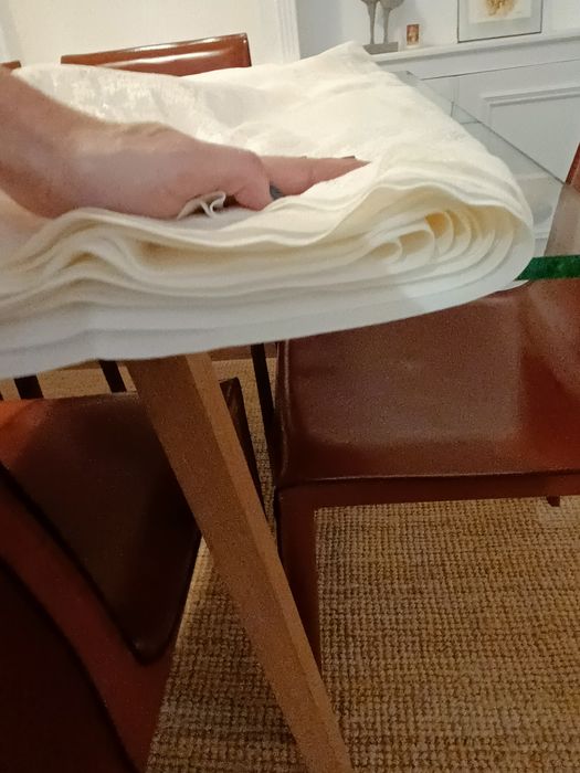 Tecido grande de renda