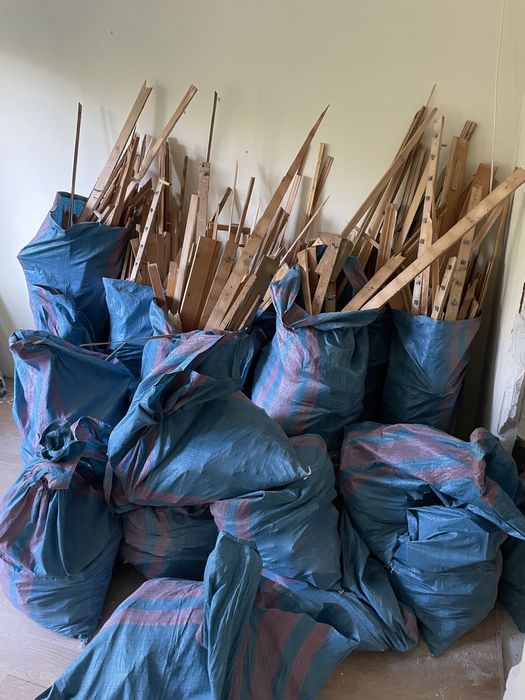 Wywóz gruzu, śmieci, mebli. Opróżnianie mieszkań, pomieszczeń i piwnic