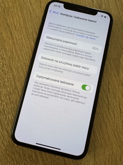 iPhone X - 256 GB - 82%
