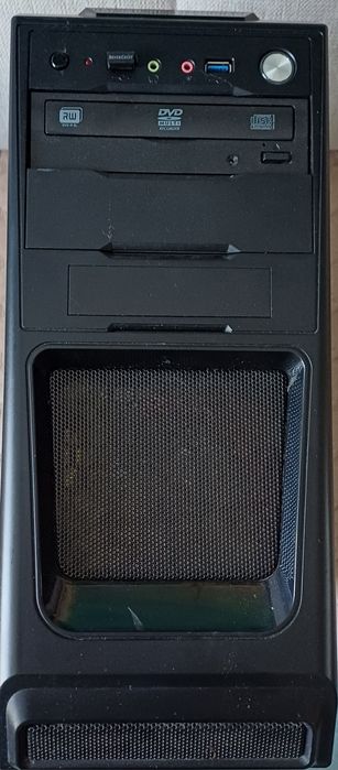 PC + monitor LG Gtx 960 2Gb Intel Xeon CPU-E3 1231 v3 3.40GHz
