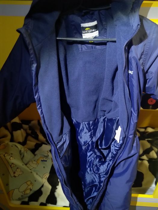 Продам дитячий комбез 128-130.