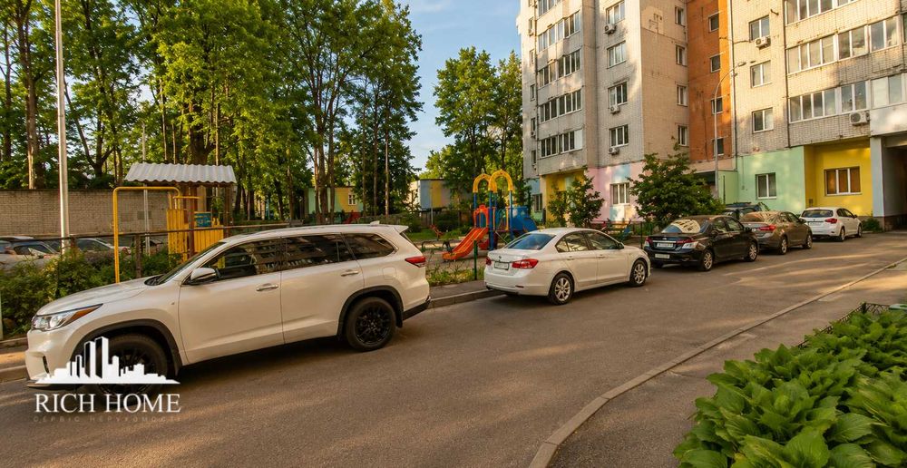 вул. Пономарьова 2/2. Продаж 2к квартири в цегляному  будинку з автономним опаленням