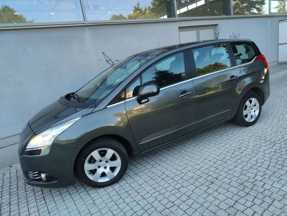 Peugeot 5008 1.6 HDI (115KM) Opłacony 7-Osób Panorama Dach Oryginał Lakier Serwis !