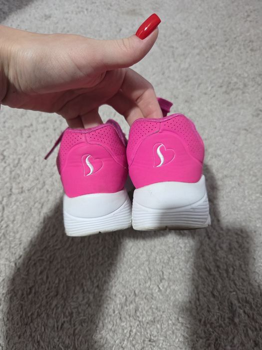 skechers кросівки