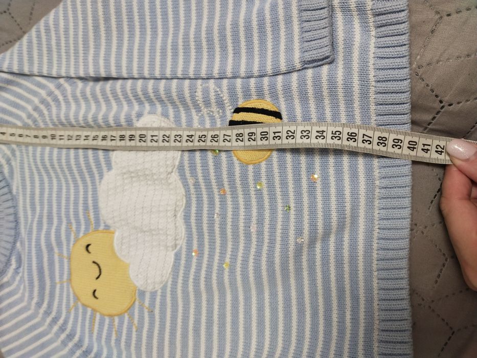 Набір светрів для дівчинки