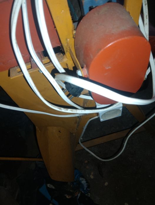 Maszynka do łuskania Bobu