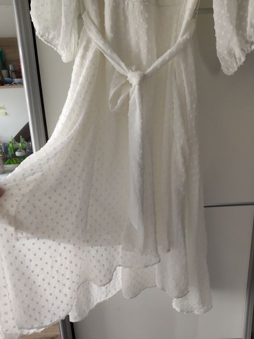 Biała sukienka MIDI DKNY M