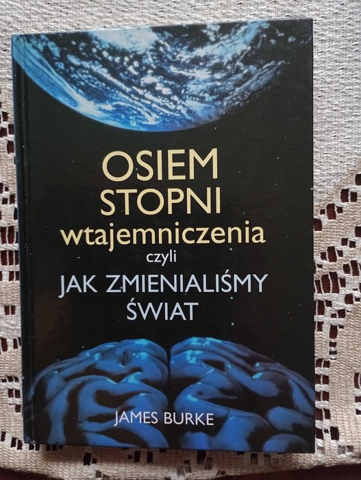 Książka " 8 Stopni Wtajemniczenia" wyd Świat Książki, oprawa twarda