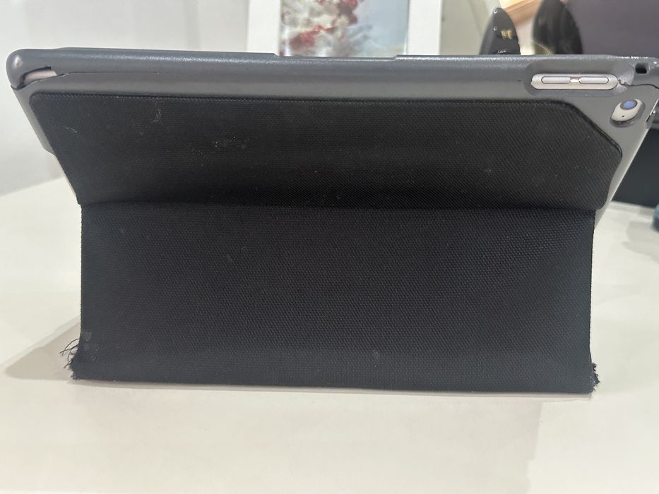 Ipad Air 2 com Teclado Logitech 32gb