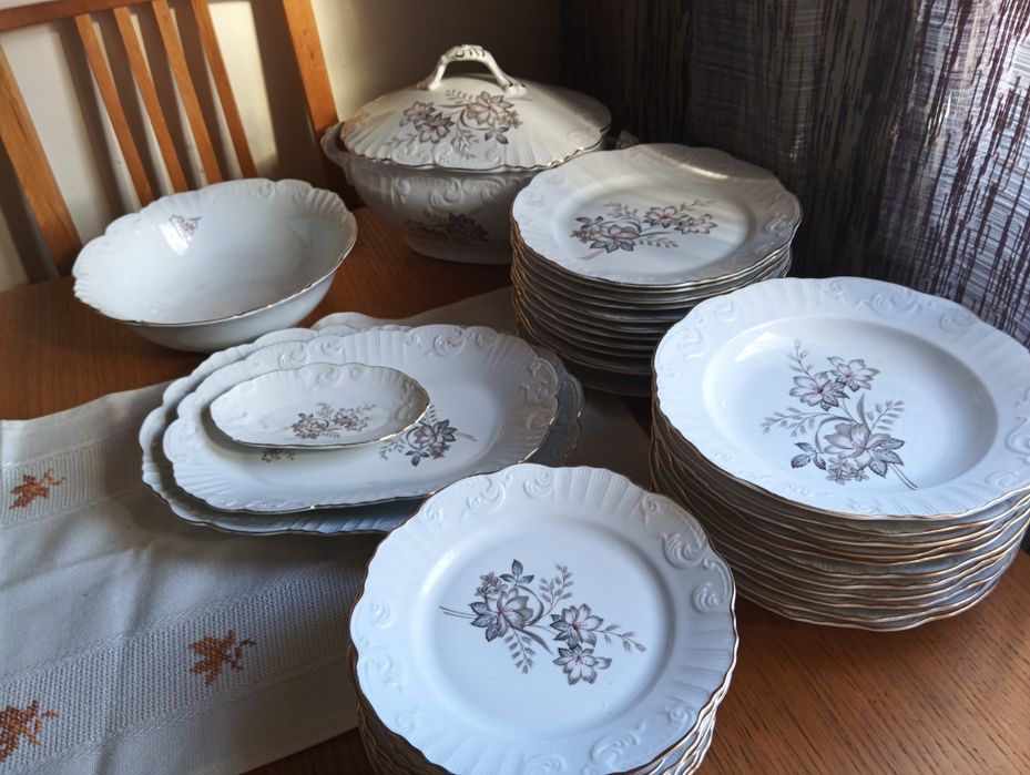 Serviço de jantar da Vista Alegre