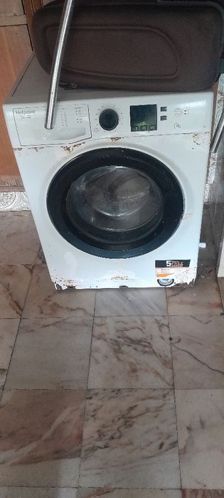 Mas a vender uma máquina de lavar roupa