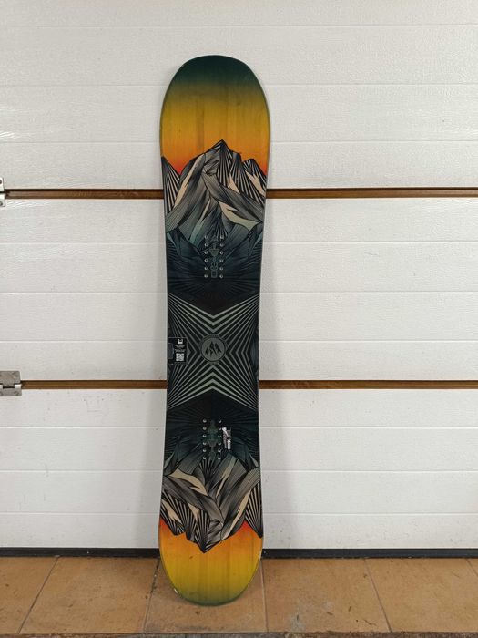Deska snowboardowa JONES Prodigy 140