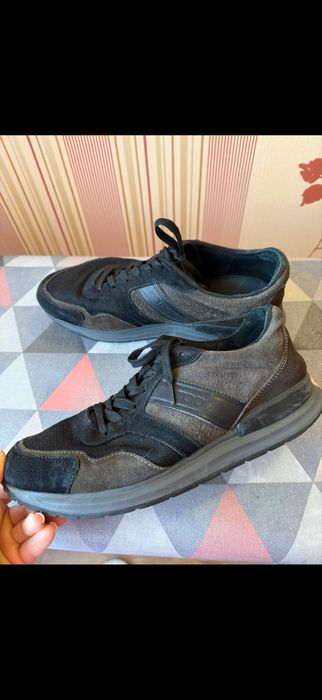 Зимові кросівки Tods