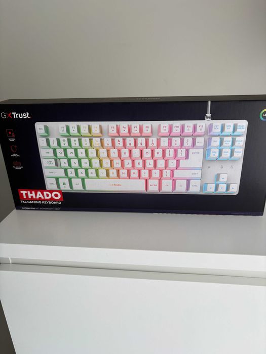 GXT 833 Thado Teclado TKL com iluminação
