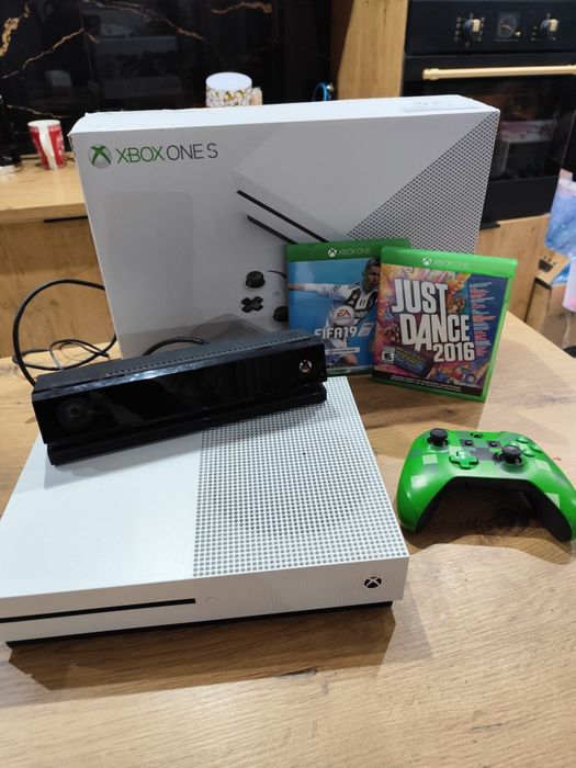 Xbox one s Kinect Pad Minecraft Clipper gry