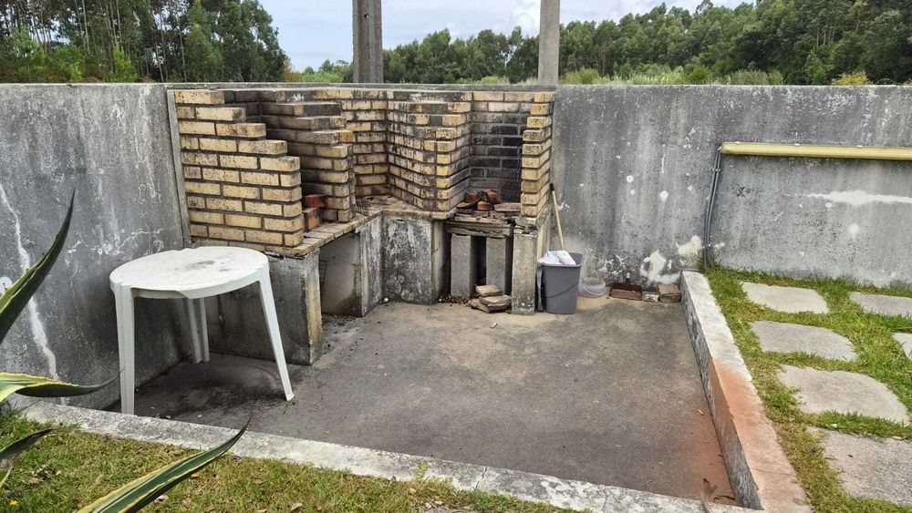 Arrendamento de garagem na Rua Escola de Vila Chã, 239 Gaia