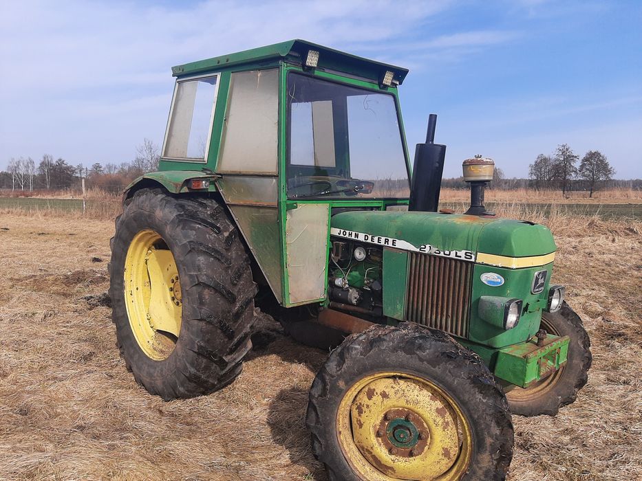 Ciągnik rolniczy john deere 2130ls
