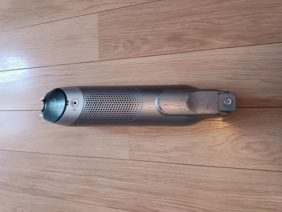 /// Odkurzacz pionowy Bosch 23V Flexxo Gen2 Serie 4 - korpus, obudowa